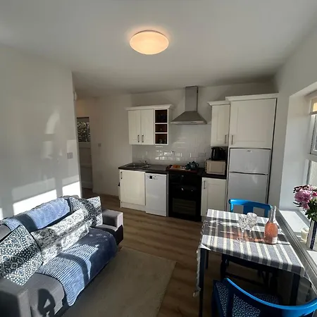Apartment Coastal *